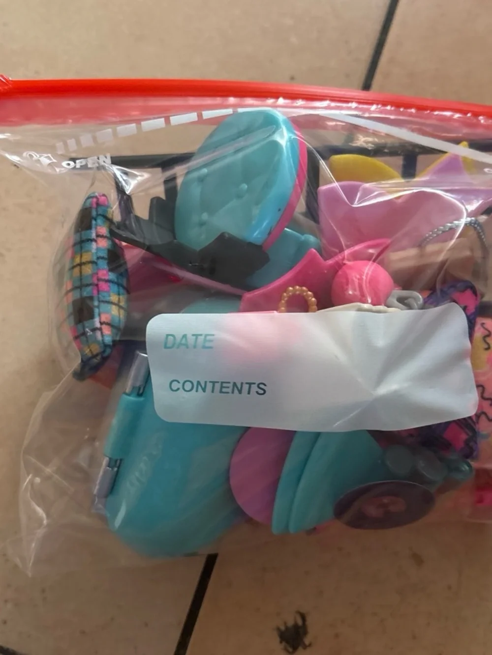 L.O.L. Surprise! Blue and Pink Camper Van Playset